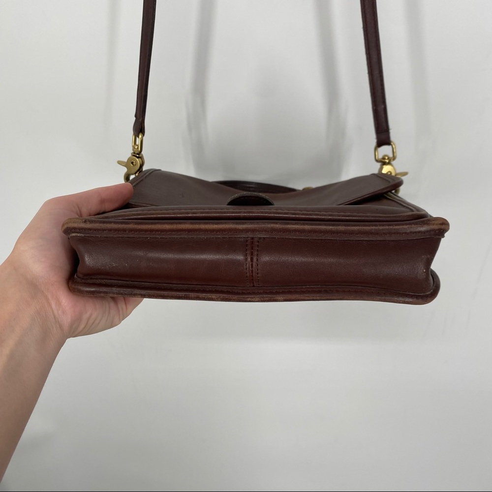 Coach Vintage Brown Leather Willis Station Crossbody Bag 5130 - Picture 4 of 10